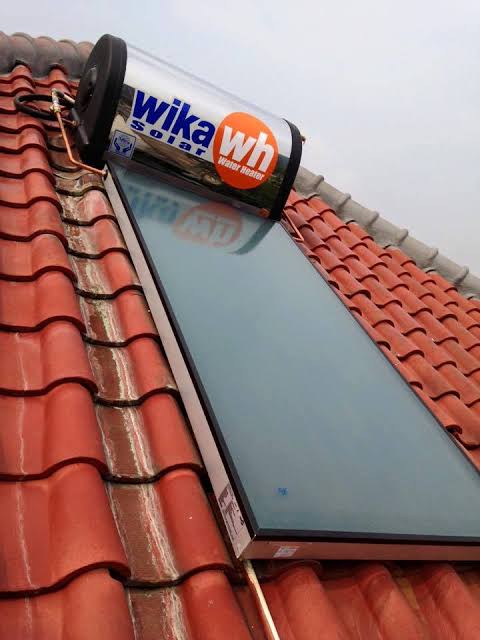 Instalasi pemanas air Wika Jakarta Selatan